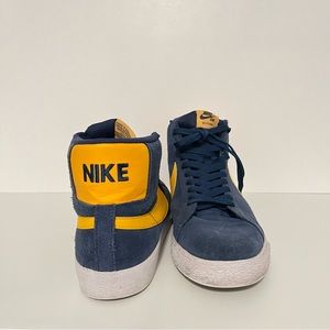 Nike SB BLAZERMID - size 11 - only worn once
